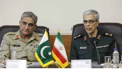 تہران، آرمی چیف جنرل قمر باجوہ کی ایرانی ہم منصب سے ملاقات