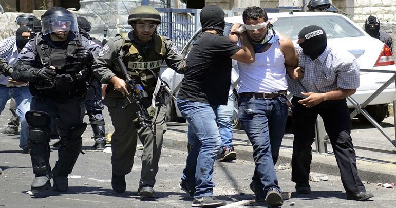 اسرائیلی فوج کی چھاپہ مار کارروائی، 11 فلسطینی اغوا کر لیے
