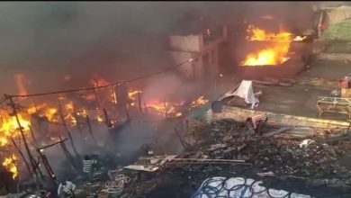 بھارت: انتہا پسند ہندوؤں نے مسلمانوں کے 35 گھروں کو جلا دیا