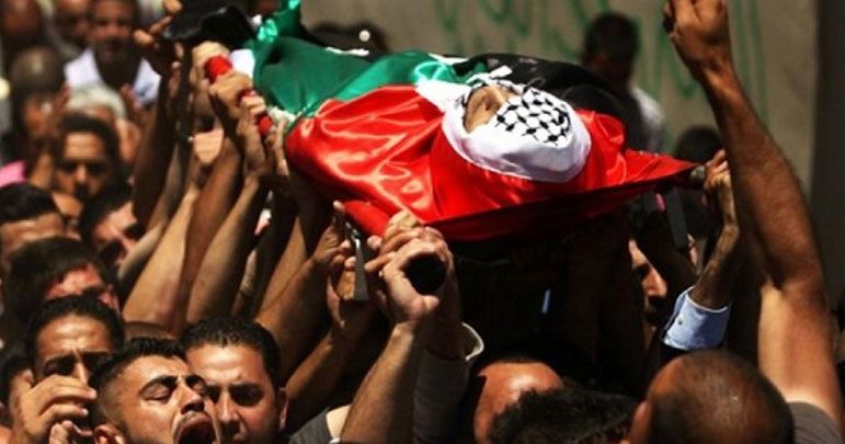 غزہ میں فلسطینی نوجوان کی شہادت، مظاہرین پر حملہ 53 شہری زخمی
