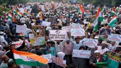 بھارت: سی اے اے اور این آرسی کے خلاف مظاہرے اور انسانی زنجیر