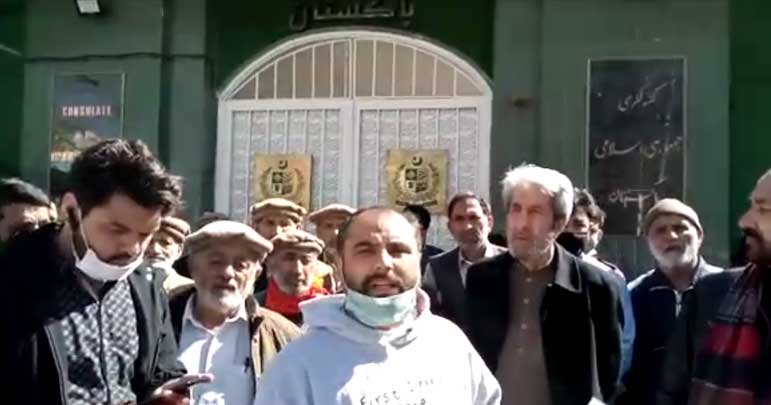 سفارتی عملے کی نااہلی، ایران میں ہزاروں زائرین مشکلات کا شکار