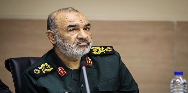 امریکی پابندیوں کے خلاف ایرانی قوم کی استقامت کامیاب ثابت ہوئی: جنرل سلامی