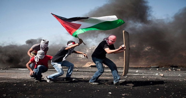 غاصب اسرائیلی فوجیوں اور فلسطینیوں کے درمیان مسلح جھڑپ