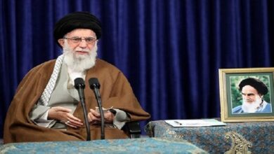 اسلامی جمہوری نظام کا قیام امام خمینی کا سب سے بڑا کارنامہ ہے: آیت اللہ خامنہ ای