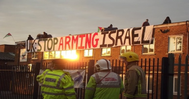 برطانیہ میں اسرائیل کے ڈرون طیارے کے کارخانے کی موجودگی پر احتجاج