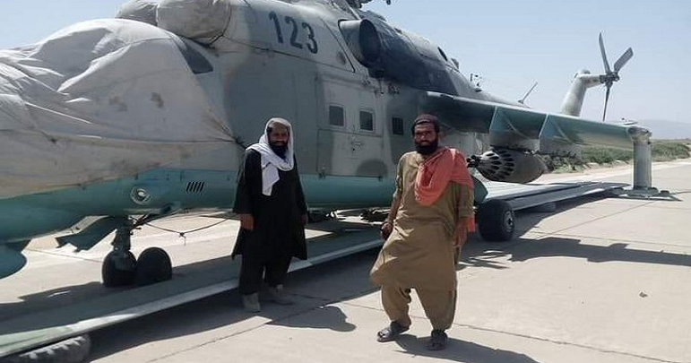 امریکی ہتھیار، فوجی گاڑیاں، ہیلی کاپٹر اور ڈرون پر طالبان کا قبضہ