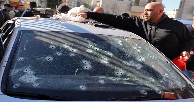 Palestinian martyrs shot dead by Israeli troops in Nablus