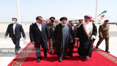 ایرانی صدر سید ابراہیم رئيسی کا مسقط ايئر پورٹ پر شاندار استقبال