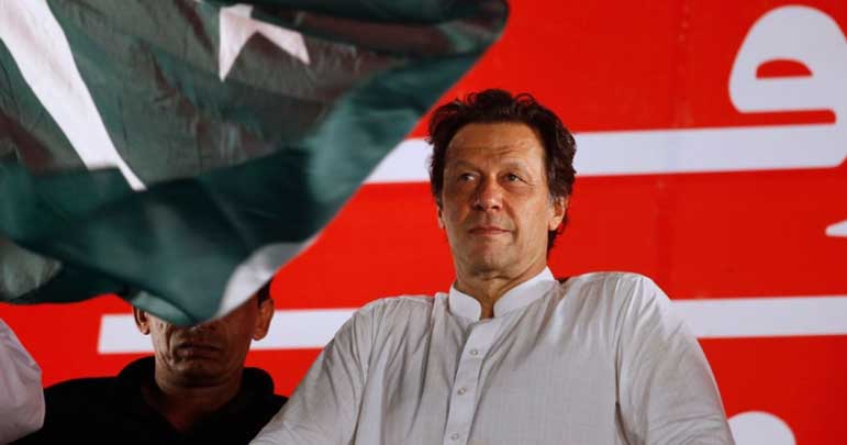 عید فطر مبارک، مئی کے آخر میں ”غلامی نامنظور“ مارچ ہوگا، عمران خان