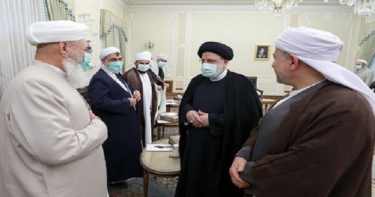 برطانوی شیعیت اور امریکی سنیت سے ہوشیار رہنے کی ضرورت: ایرانی صدر