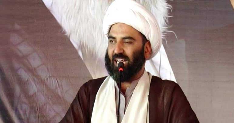 پاک فوج سے نعرہ حیدری نکالنے والے نصابی کتب سے آل محمدؑ کا ذکر نکالنا چاہتے ہیں