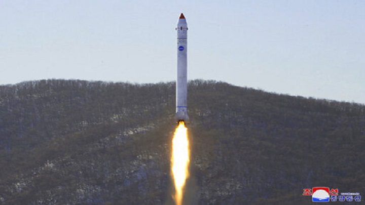 شمالی کوریا نے جاسوس سیٹلائیٹ کا کامیاب تجربہ کر لیا