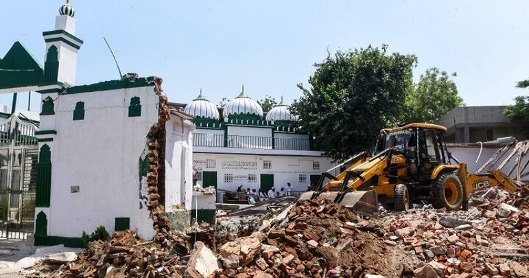 دہلی میں 250 سالہ مسجد میں واقع مدرسہ منہدم