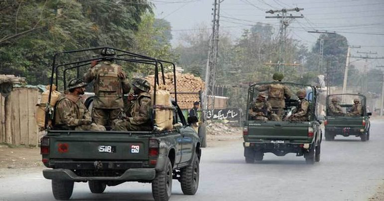 گوادر میں دہشتگردوں کا فوجی قافلے پر حملہ پسپا، 2 حملہ آور ہلاک