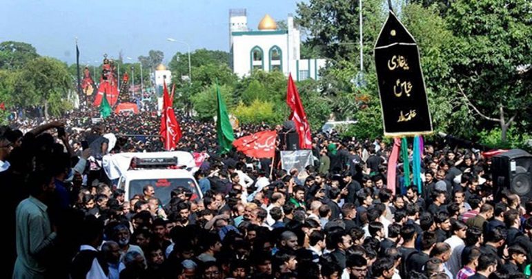 کراچی اربعین حسینی میں پچیس لاکھ عزاداروں کی شرکت