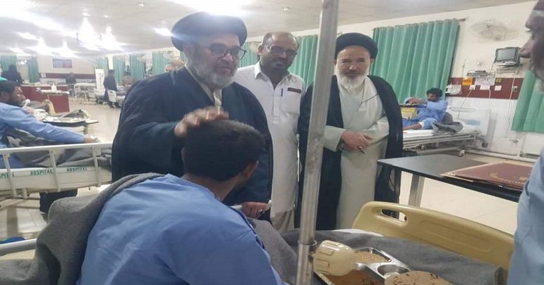 علامہ ہاشم موسوی کی مستونگ سانحہ میں زخمی ہونے والوں کی عیادت