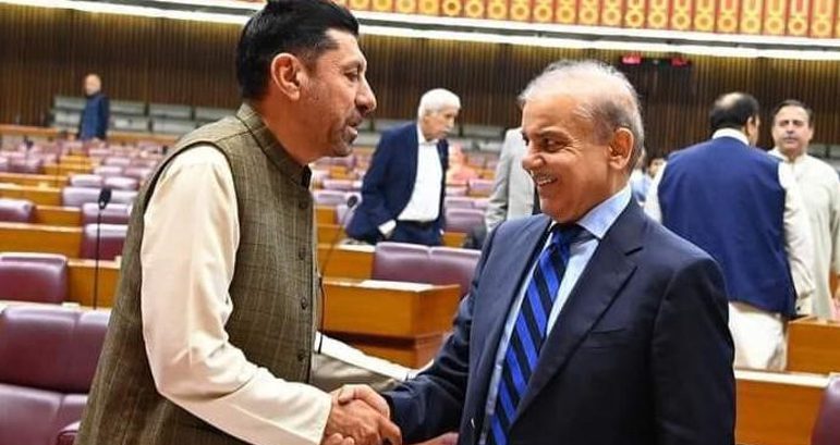 MNA Engineer Hameed Hussain meets PM Shehbaz Sharif