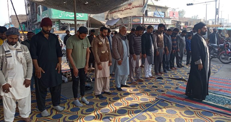 he protest sit-in at Ayub Chowk, Jhang entered the second day