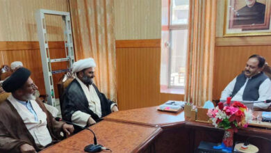 Allama Maqsood Domki meets Commissioner Naseerabad in Dera Murad Jamali