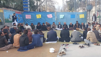 Blocking of roads and martyrdom of more than 50 children in Parachinar sit-in protest-continues