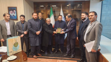 Opposition leader GB Kazim Maisam visited the Iranian Parliament along with other members of the assembly