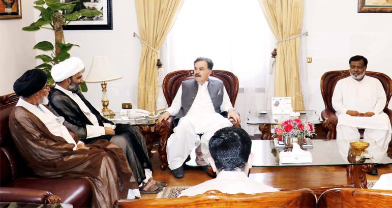 Quetta: Allama Maqsood Ali Domki meets with Balochistan Governor Jafar Mandokhel