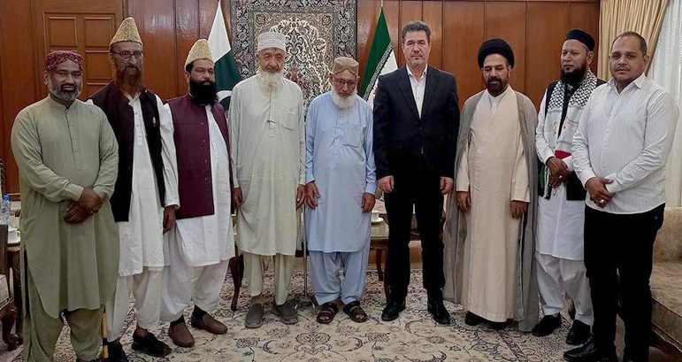 A delegation of Milli Yakjehti Council met with the Charge d'Affaires at the Iranian Consulate in Karachi