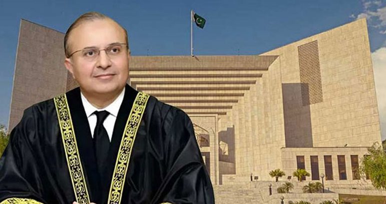 Justice Mansoor Ali takes oath as Acting Chief Justice of Pakistan